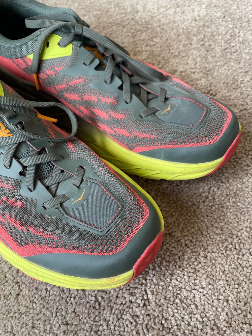 Hoka Speedgoat 5 Men's Running Shoes Sneakers 11.5 Athletic Lightweight Trail - Picture 6 of 15